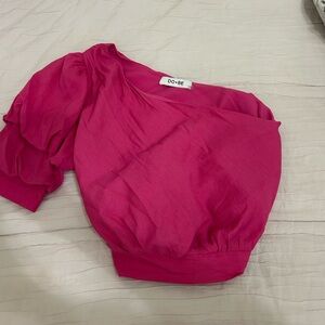 Off the shoulder boutique top with tie in back